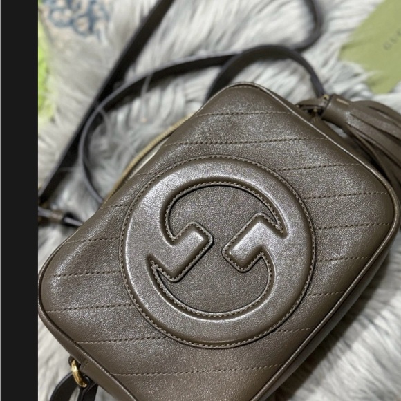 Gucci Green Leather Crossbody Bag - Picture 3 of 10